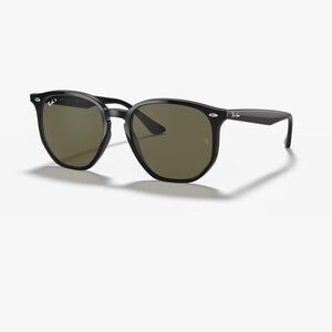 Ray-ban RB4306. size L 133mm. Color Black / Green / Classic. Never worn.